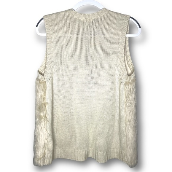 Eyeshadow Size M Ivory Faux Fur Crochet Knit Sleeveless Open Front Cozy Vest - Picture 2 of 8